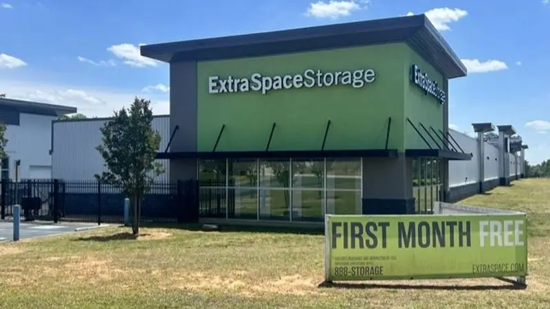 Extra Space Storage, RV storage in Easley