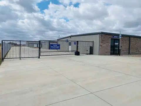 Racer's Storage in Newcastle, OK