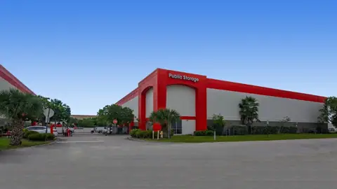 Public Storage in Miami, FL