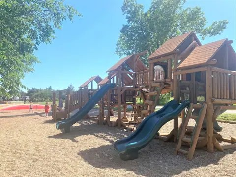 Thunderbird Marina and RV Resort in Junction City, KS