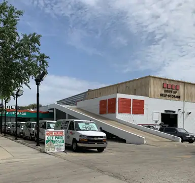 Self-Storage at U-Haul in Chicago, IL