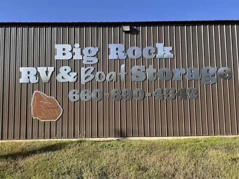 Big Rock Rv and Boat Storage in Warsaw, MO