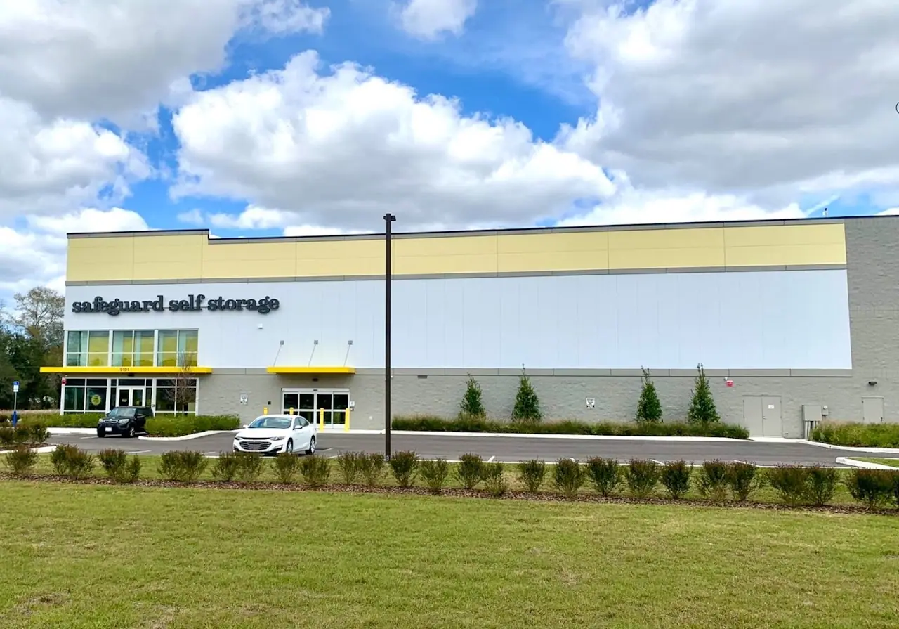 Safeguard Self Storage, RV storage in Spring Hill