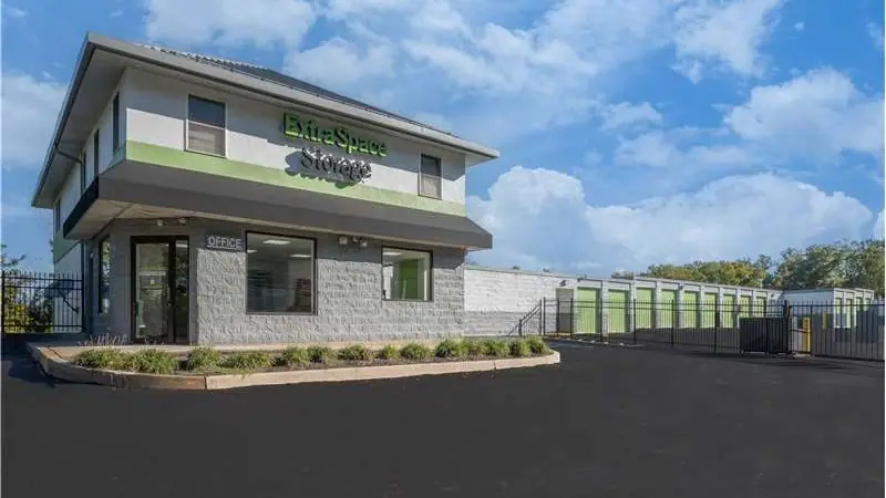 Extra Space Storage, RV storage in Malvern