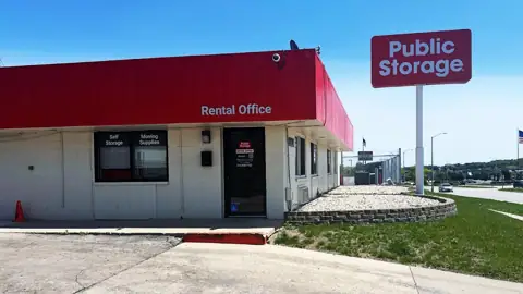 Public Storage in Milwaukee, WI