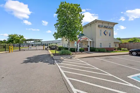 US Storage Centers in La Vergne, TN