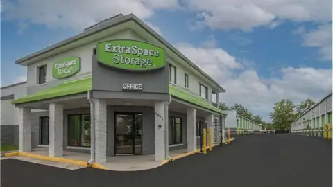 Extra Space Storage photo 2