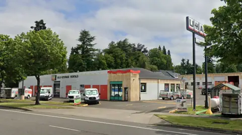 Self-Storage at U-Haul in Milwaukie, OR