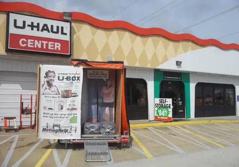 Self-Storage at U-Haul in Chesapeake, VA