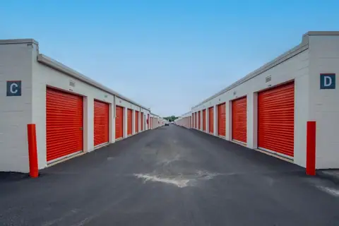 Public Storage photo 3