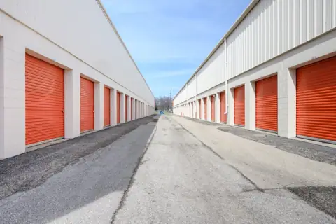 Public Storage photo 2