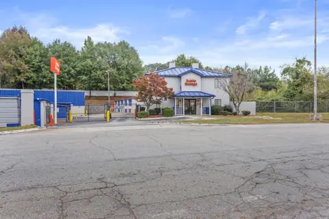 Public Storage photo 2
