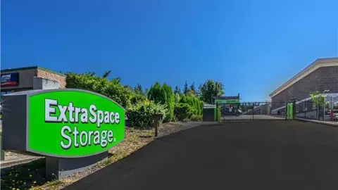 Extra Space Storage in Puyallup, WA