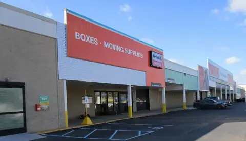 Self-Storage at U-Haul in Warren, MI