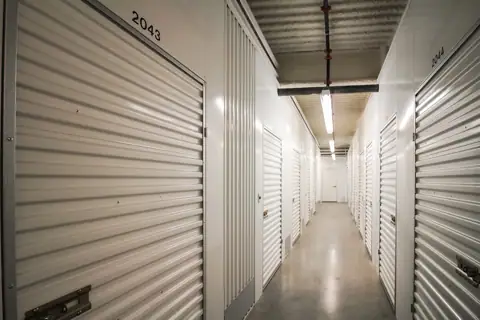 Metro Heated Storage in Seattle, WA
