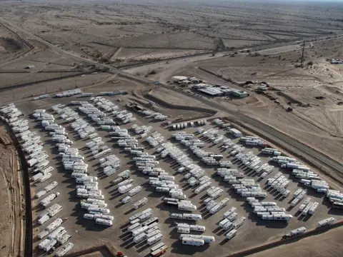 Glamis Dunes Storage photo 2