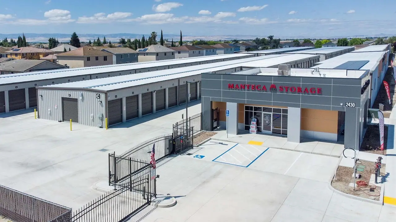 Manteca Storage, RV storage in Manteca
