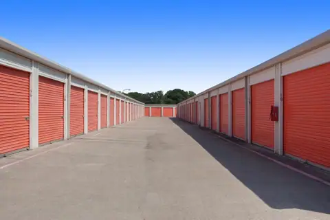 Public Storage photo 2