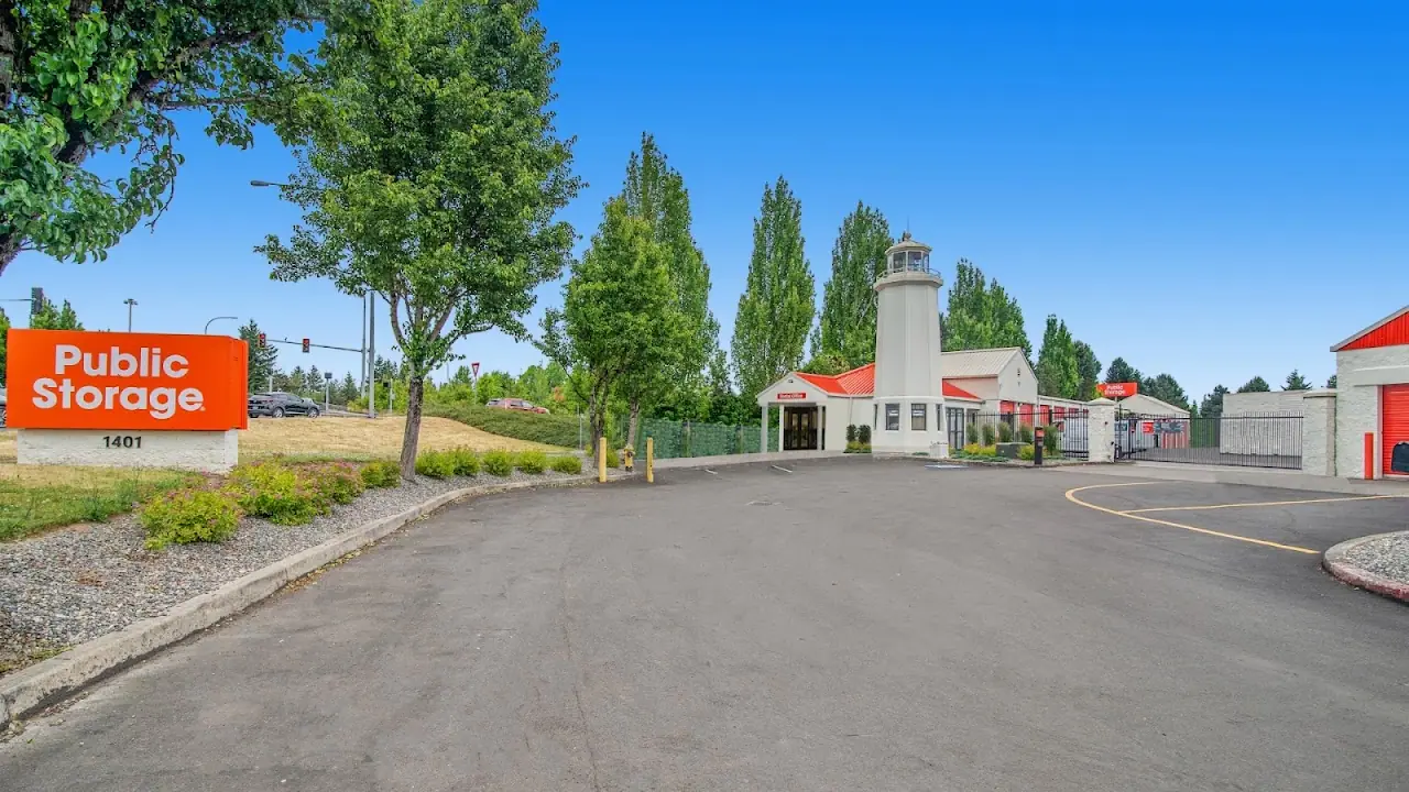 Public Storage, RV storage in Vancouver