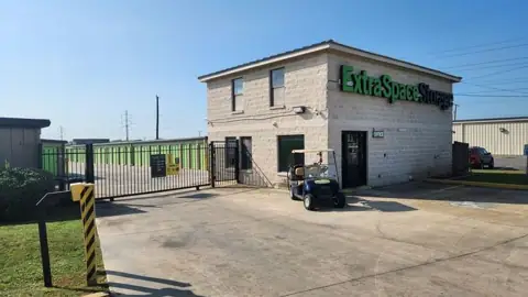 Extra Space Storage in San Antonio, TX