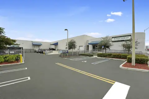 Prime Storage in Hialeah, FL
