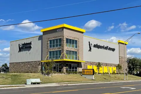 Safeguard Self Storage in Bradenton, FL