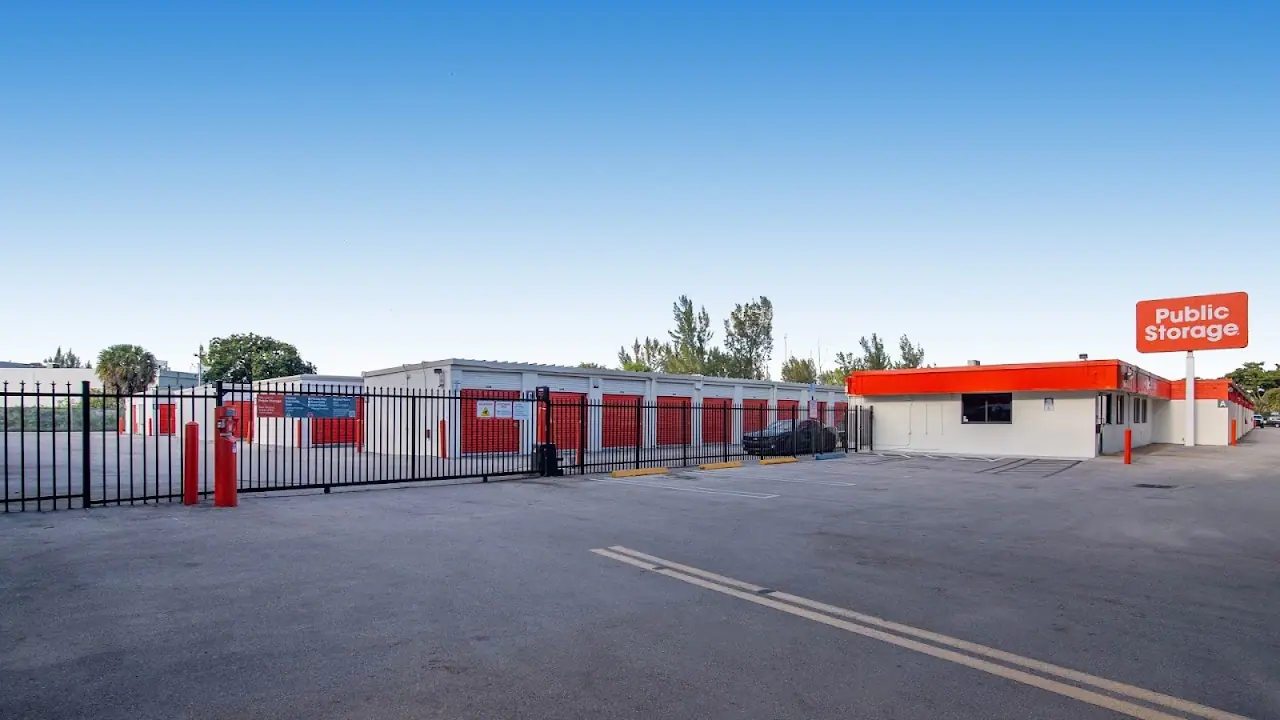 Public Storage, RV storage in Miami