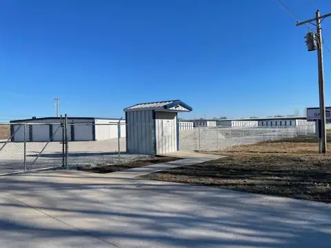G & E Self Storage in Bolivar, MO