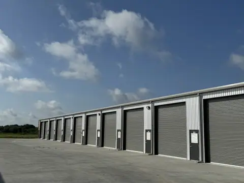 LUXE 20x50 Storage in Bryan, TX