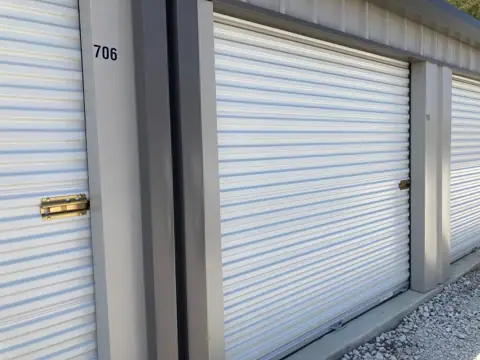 FM4 Storage in Cleburne, TX