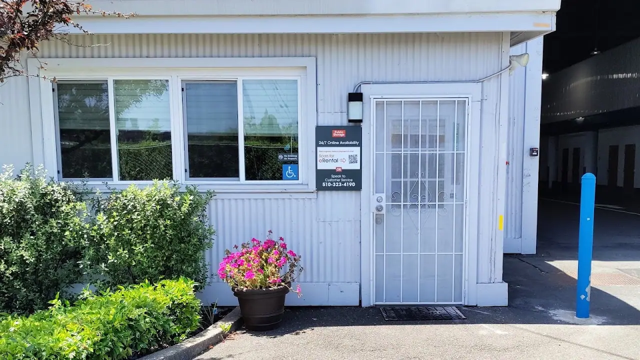 Public Storage, RV storage in Alameda