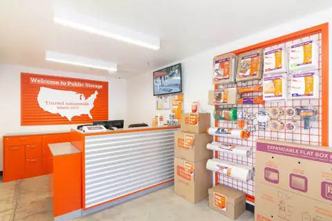 Public Storage photo 3