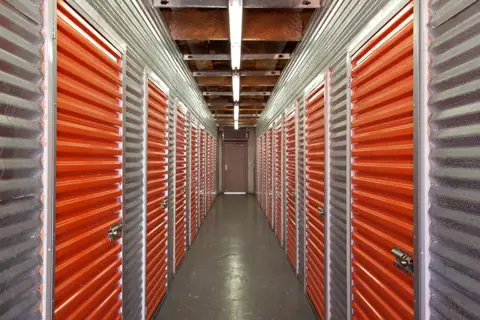 Public Storage photo 3