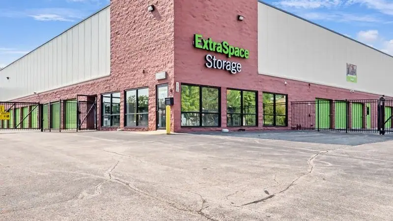 Extra Space Storage, RV storage in High Ridge