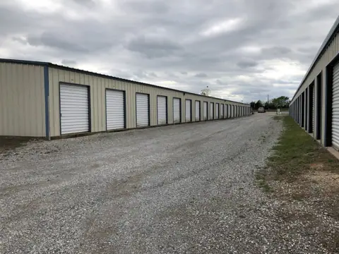 Bonham Best Storage in Bonham, TX