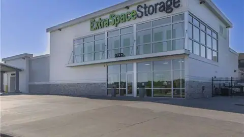 Extra Space Storage in Omaha, NE