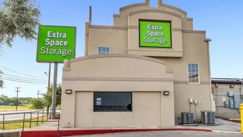 Extra Space Storage in San Antonio, TX