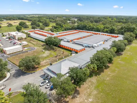 Mini Mall Storage in Eustis, FL