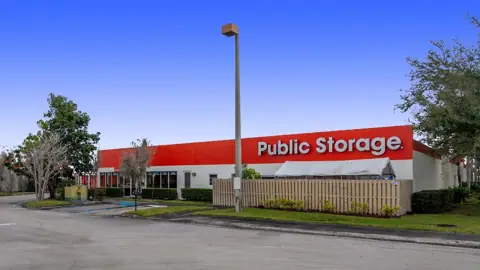 Public Storage in Davie, FL