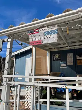 Oaks Mobile Home & RV Park in Miami, AZ