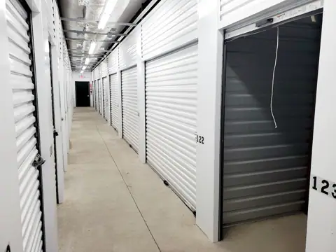Complete Storage photo 2