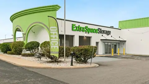Extra Space Storage in Winter Haven, FL