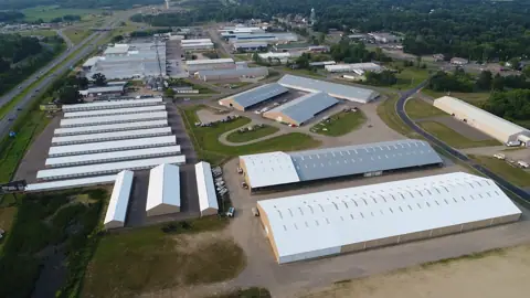 Hallberg Storage - Wyoming in Wyoming, MN