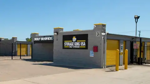 Storage King USA in Dallas, TX