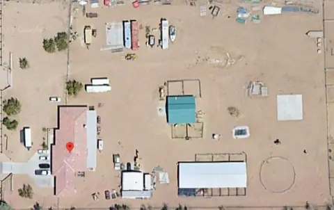 3rd Ave RV & Car Storage in Hesperia, CA