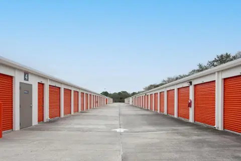 Public Storage photo 2