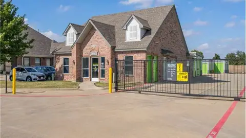 Extra Space Storage in Plano, TX