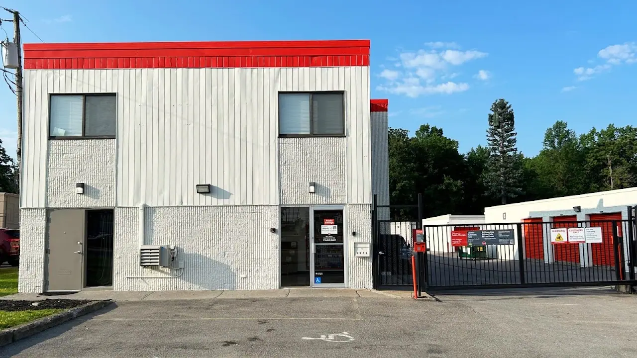 Public Storage, RV storage in Amherst