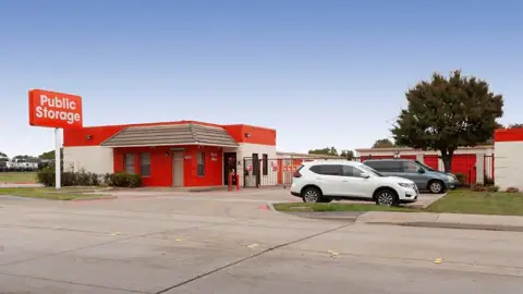 Public Storage in Garland, TX