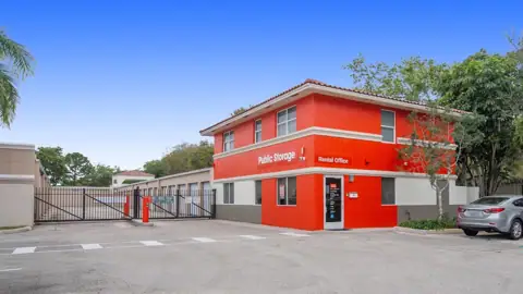 Public Storage photo 2